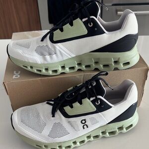 On Cloudstratus NEW Running shoes,  Men's 12.5 White, Black, and Green Sneakers